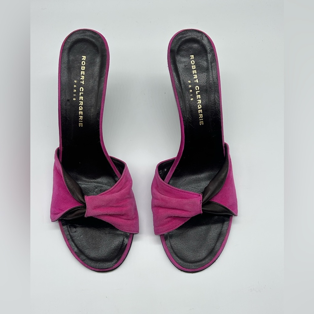 Robert Clergerie Pink Suede Knot Wedge Sandals - Picture 3 of 16